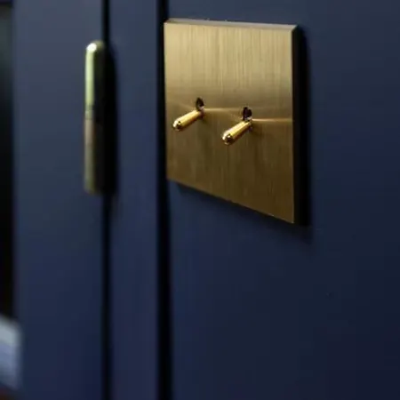 Midnight - Marais Apartment